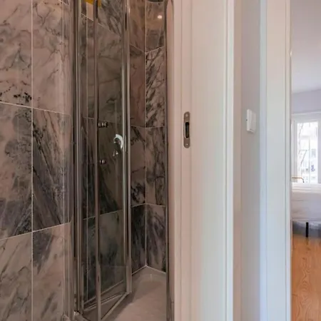Apartment Monteverde Iv By Innkeeper Lisbon